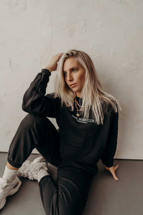 Cool Moms Club Cropped Fleece Pullover